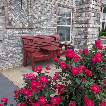 Dutton Inn Branson Extérieur photo