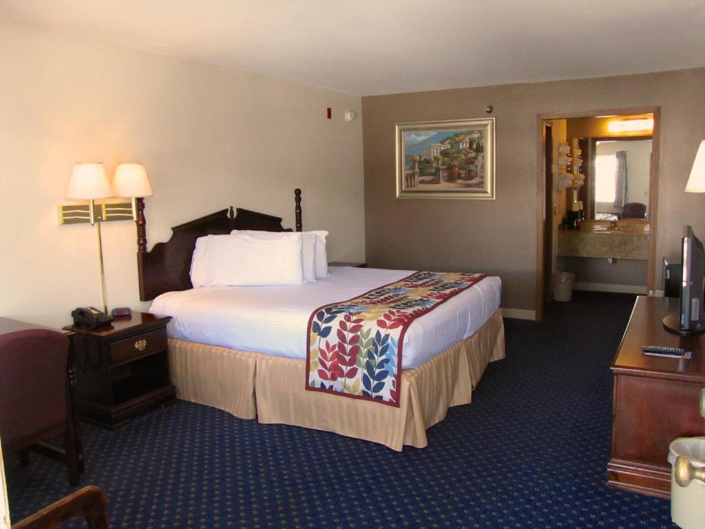 Dutton Inn Branson Extérieur photo