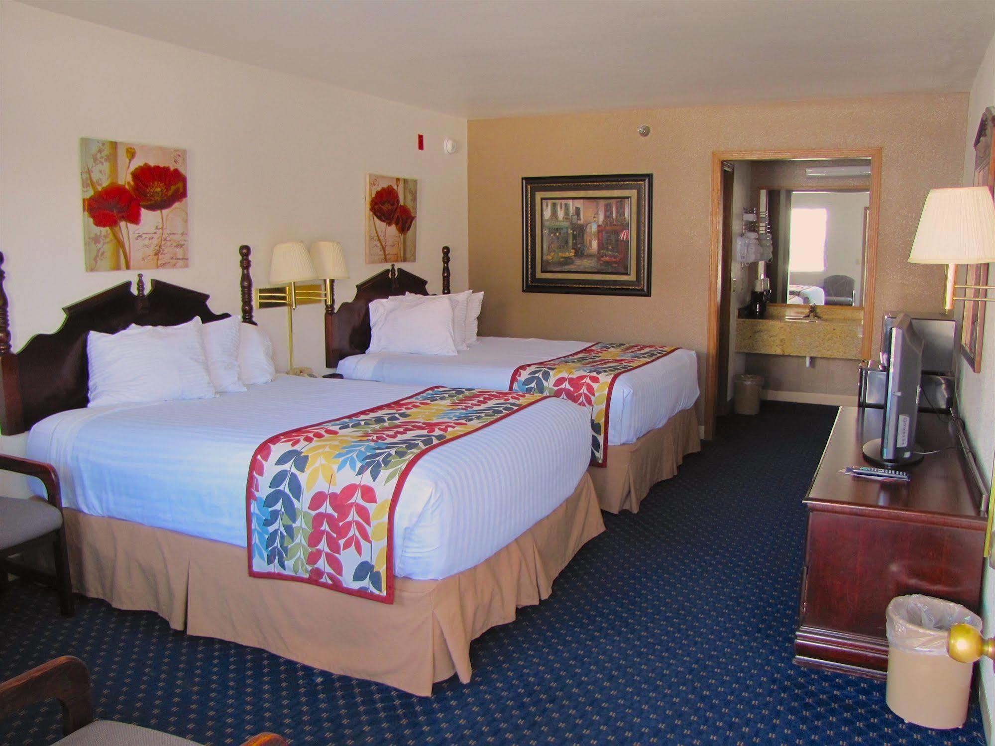 Dutton Inn Branson Extérieur photo