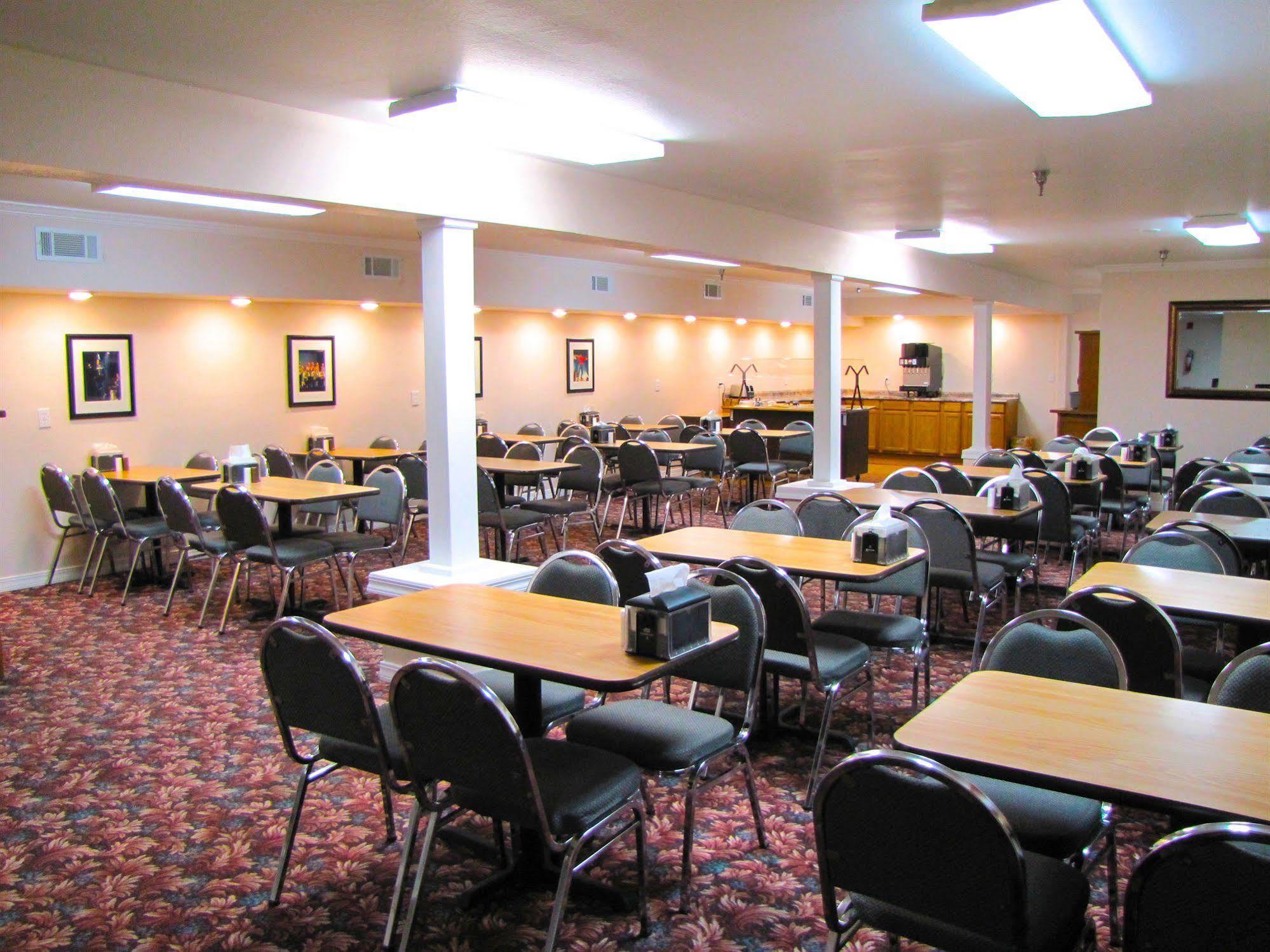 Dutton Inn Branson Extérieur photo